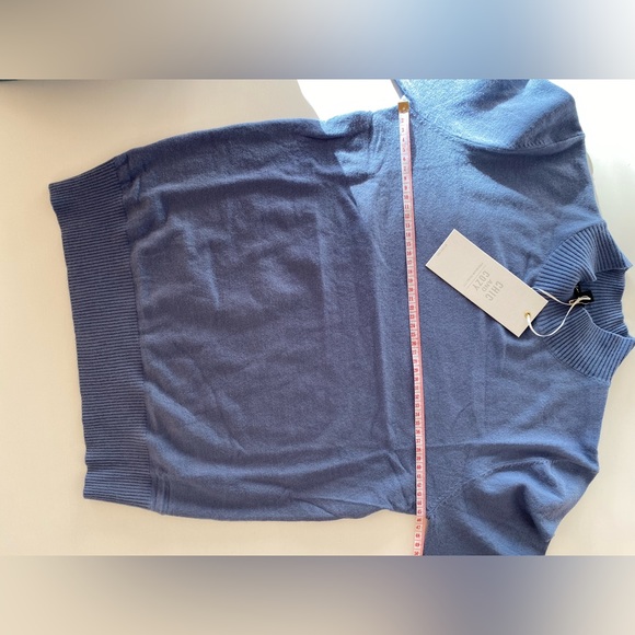 BRAND NEW Cashmere soft long sleeves mock neck blue sweater with ribbed cuffs. - Picture 6 of 11